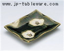 織部椿角小皿
