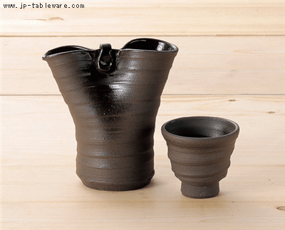 黒南蛮とじめ酒器