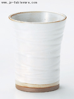 白釉削りフリーカップ