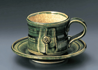 総織部花紋コーヒー碗皿（碗と受け皿セット）