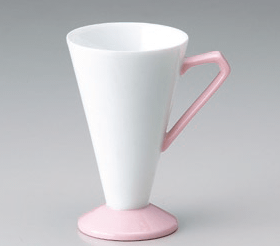 ピンクマグカップ