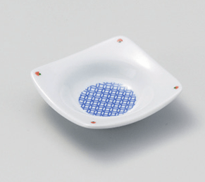 七宝つなぎくぼみ角小皿