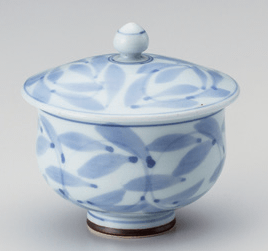 輪花蓋付千茶