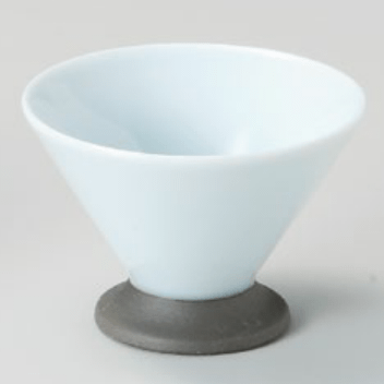青磁高台ﾃﾞｻﾞｰﾄ鉢