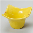 黄釉二彩花小鉢