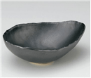 黒ﾏｯﾄ変形鉢